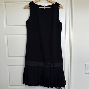 Elegant Black Sleeveless Dress-SZ 4